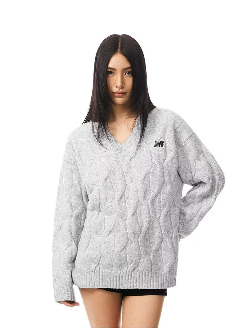 FDR High Street V-neck Twist Sweater