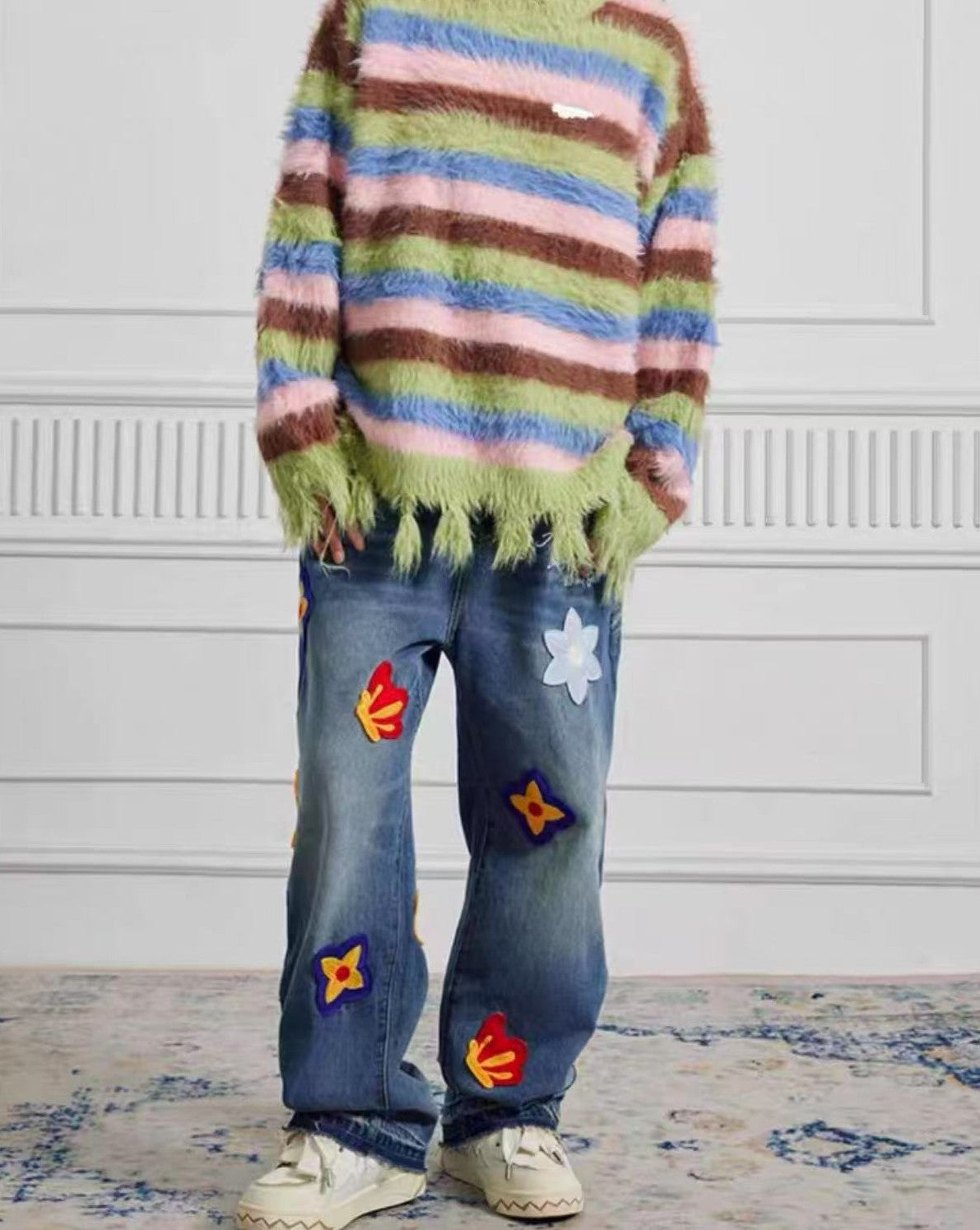 ACHOCK Creative Letter Petal Embroidered Jeans