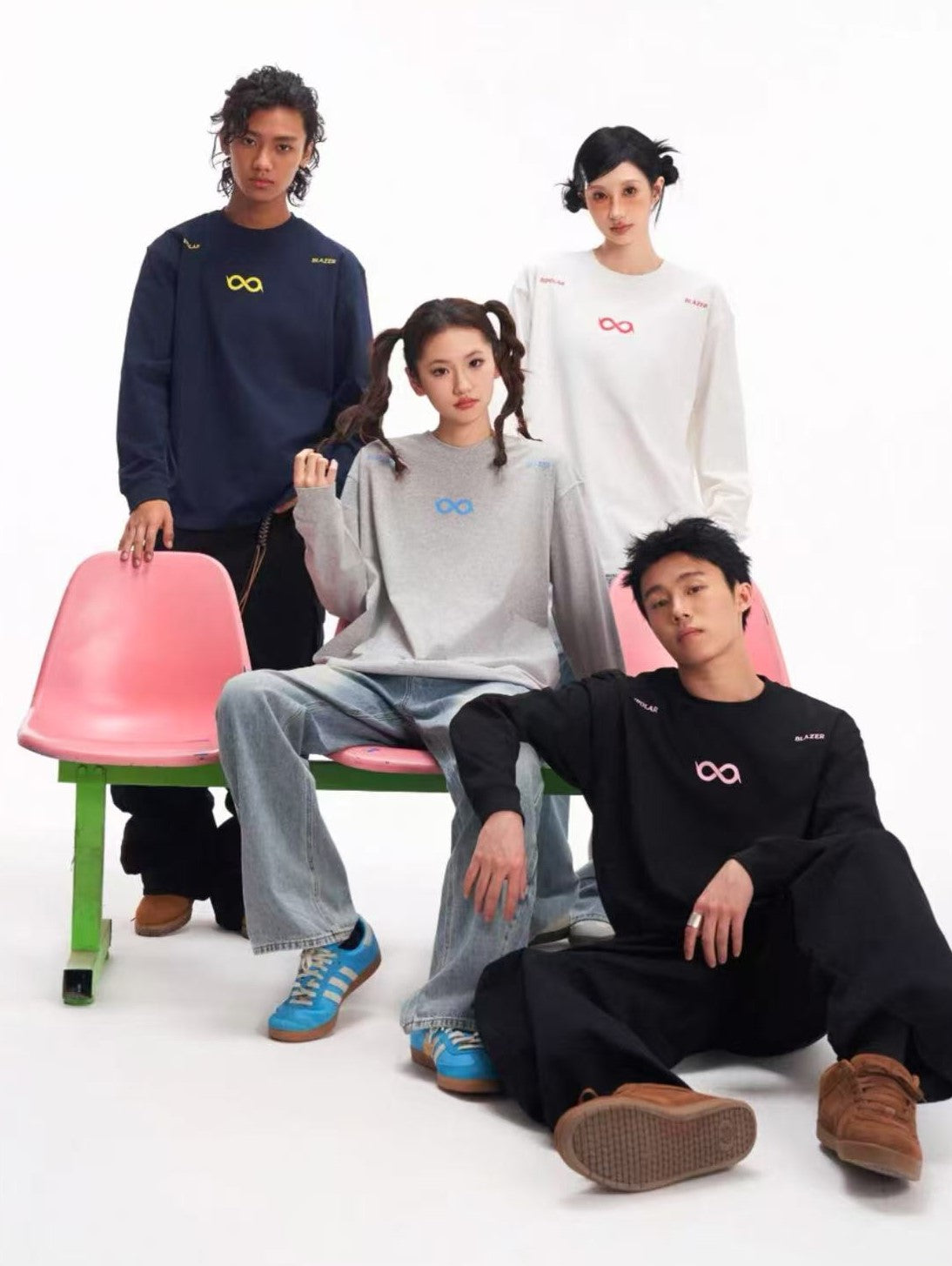 BIPOLAR Offset Long-sleeve T-shirts