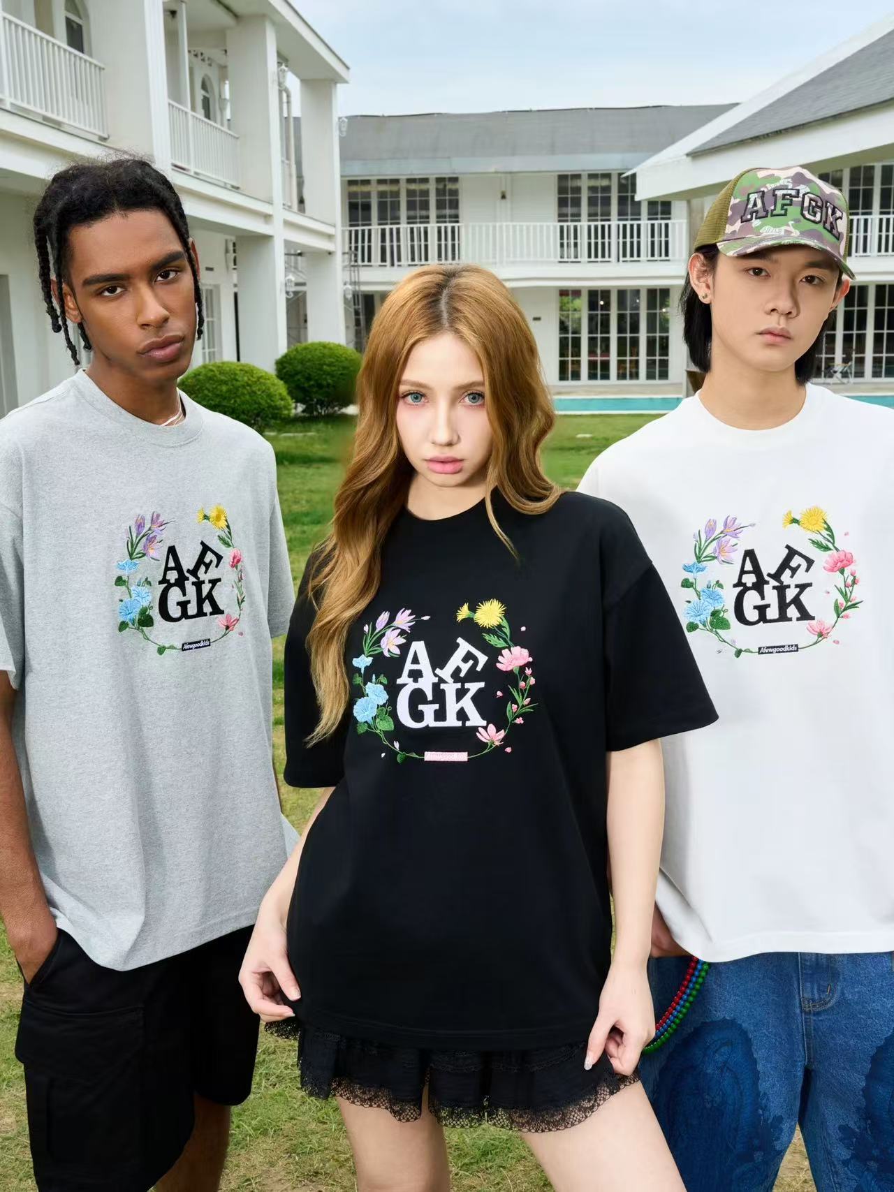 AFGK "Cloris' Garland" Embroidered Floral T-shirt