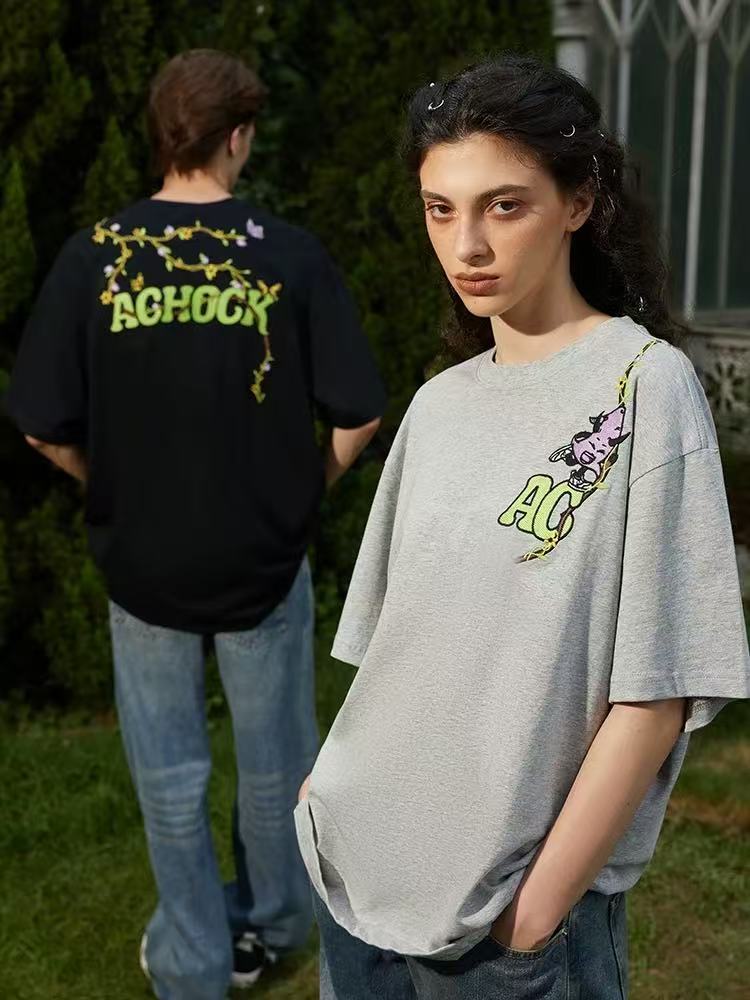 ACHOCK Little Devil Embroidery T-shirt