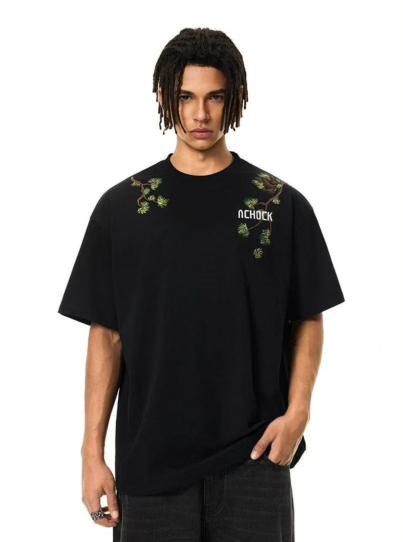 ACHOCK Branch Floral Embroidered T-shirt