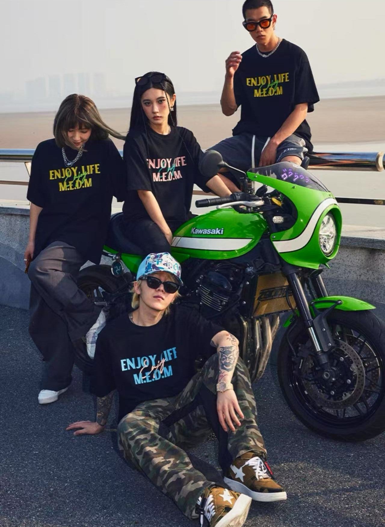 MEDM Three-dimensional Letters Short-sleeved T-shirt