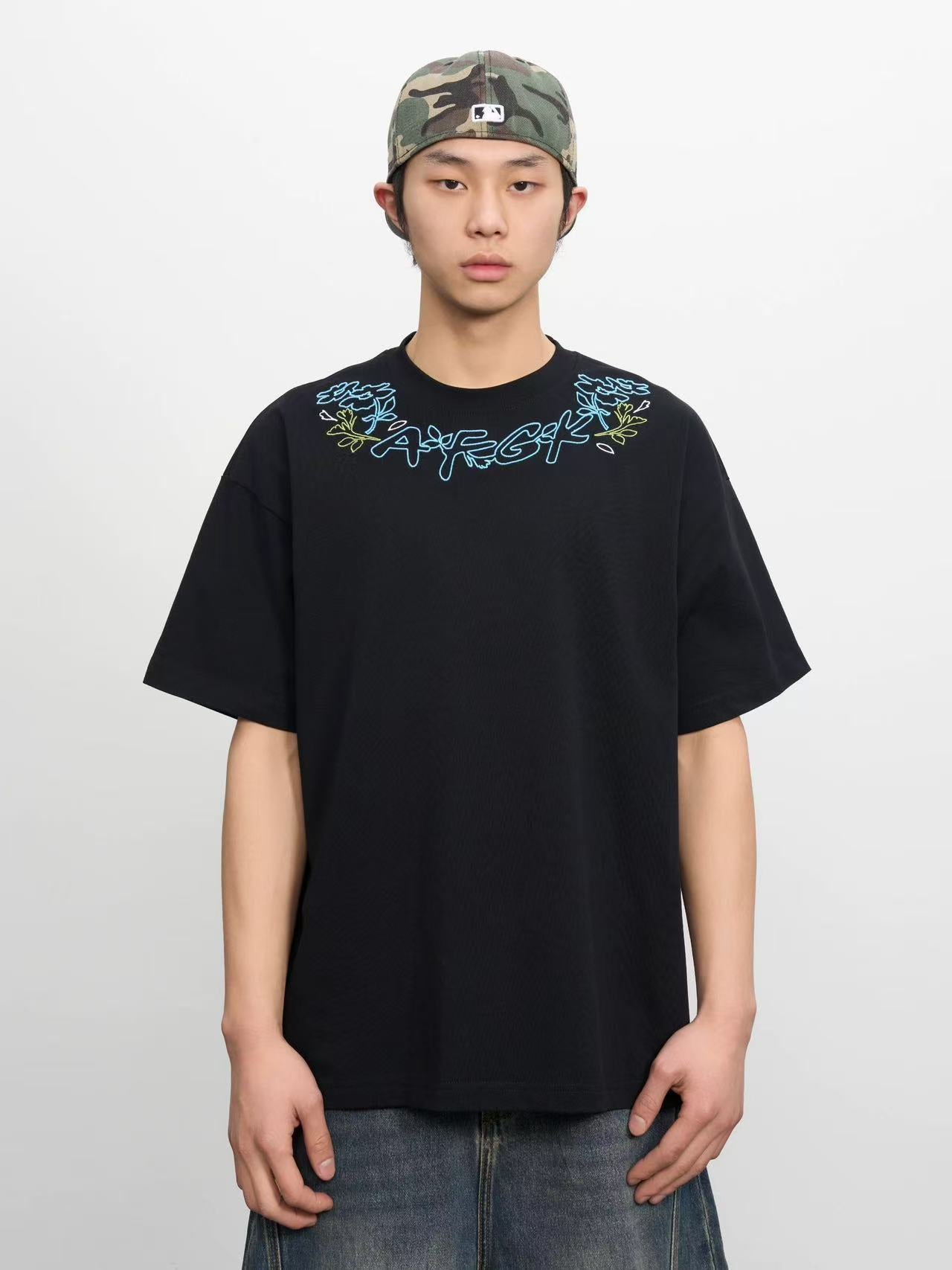 AFGK Floral Necklace Embroidered Short-sleeve T-Shirt