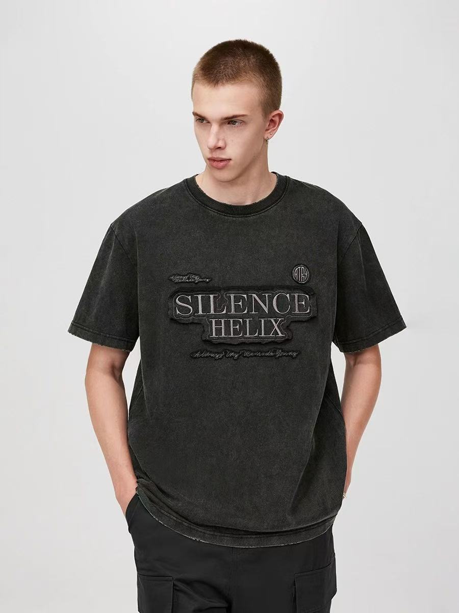 ATRY Washed Appliqué Embroidered T-shirt