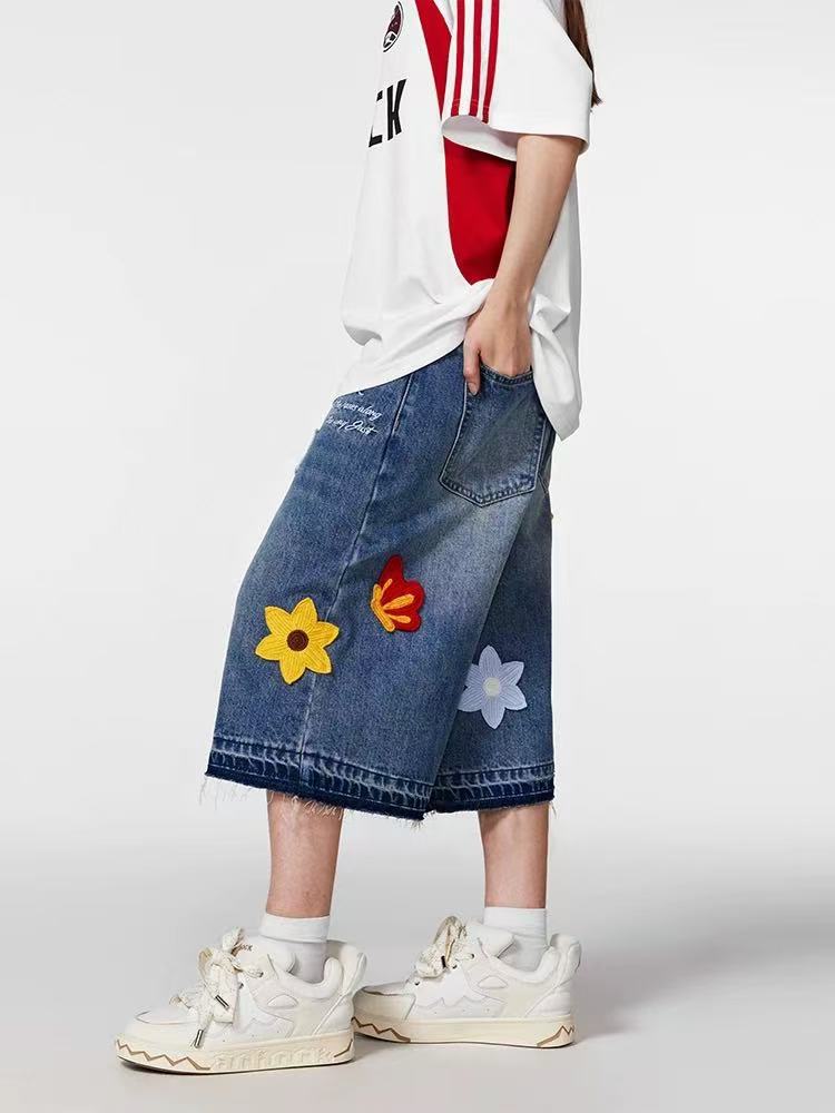 ACHOCK Petal Embroidered Denim Shorts