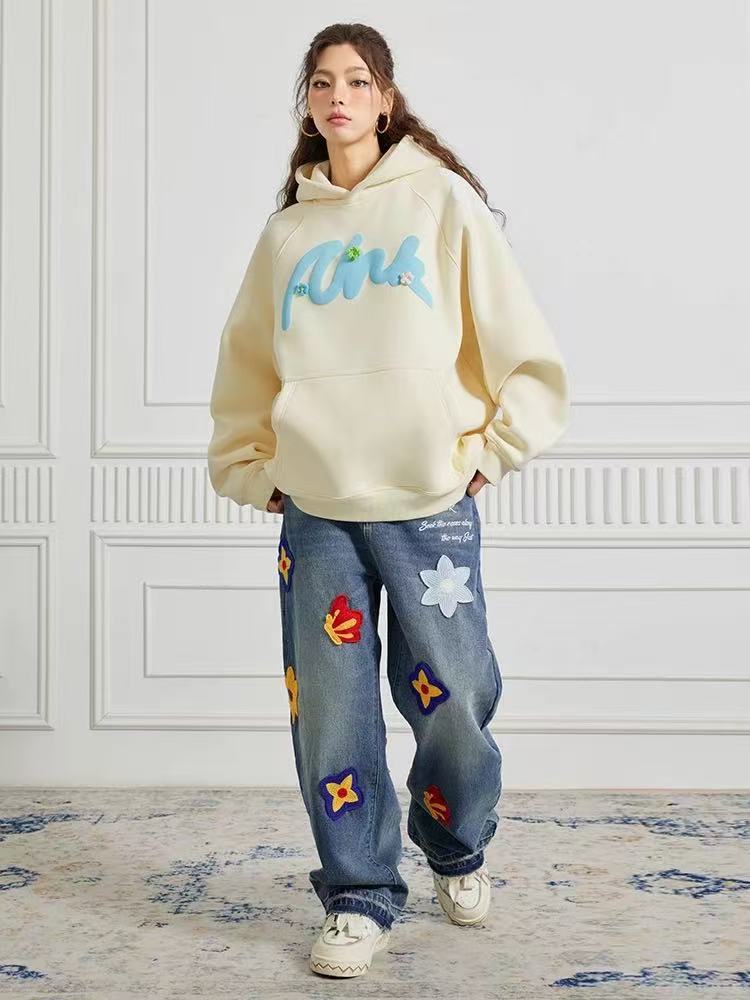 ACHOCK Petal Embroidered Jeans