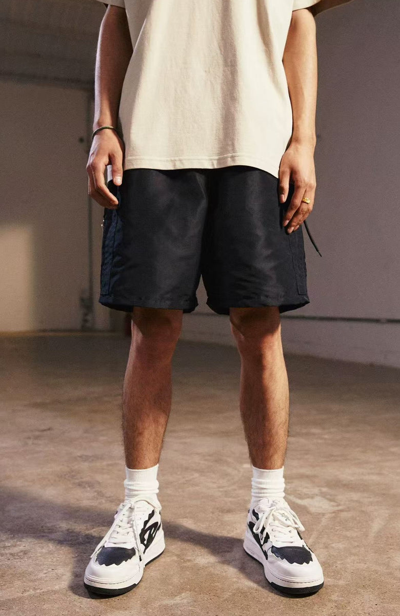 REMEDY Reversible Multi-pocket Zipper Cargo Shorts