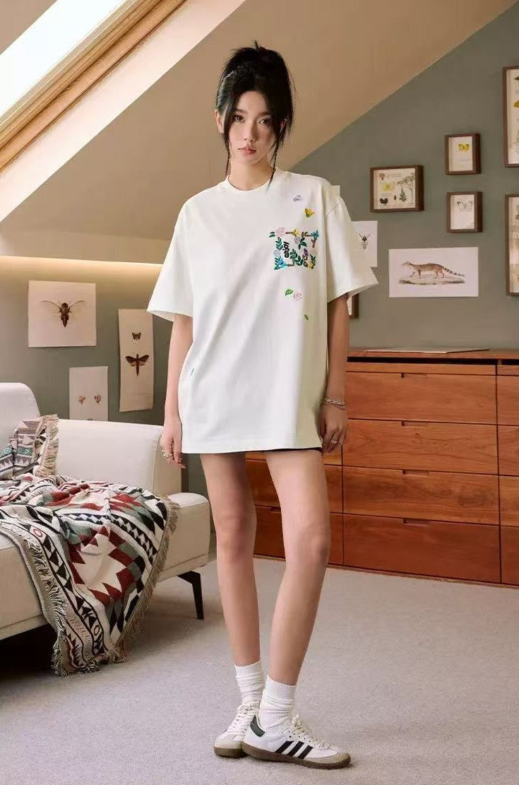 MEDM Embroidered Floral Short-sleeved T-shirt