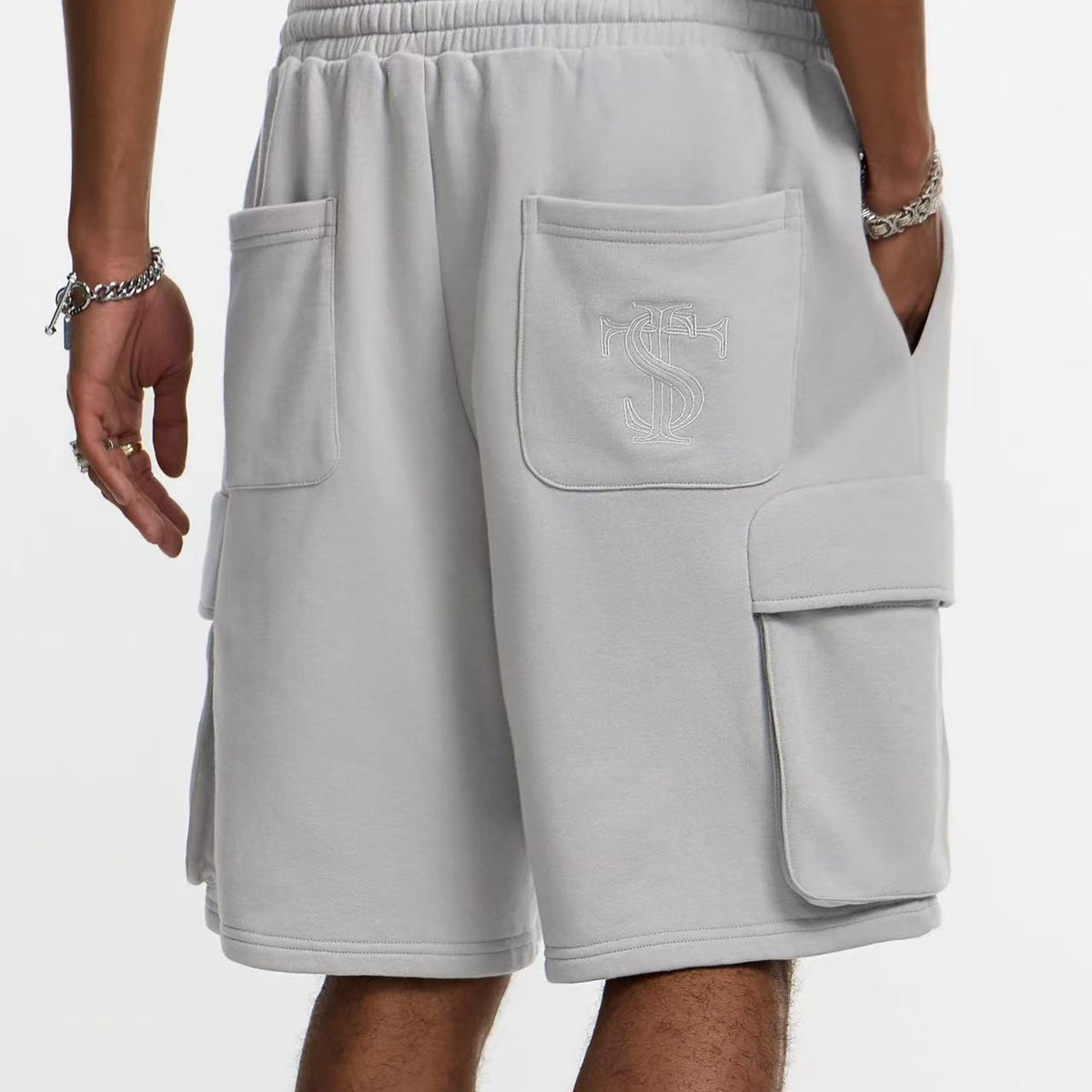 STK  Pocket Embroidered Knit Shorts