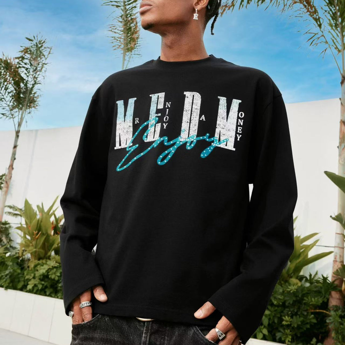 MEDM Washed Cropped Long-sleeve T-Shirt