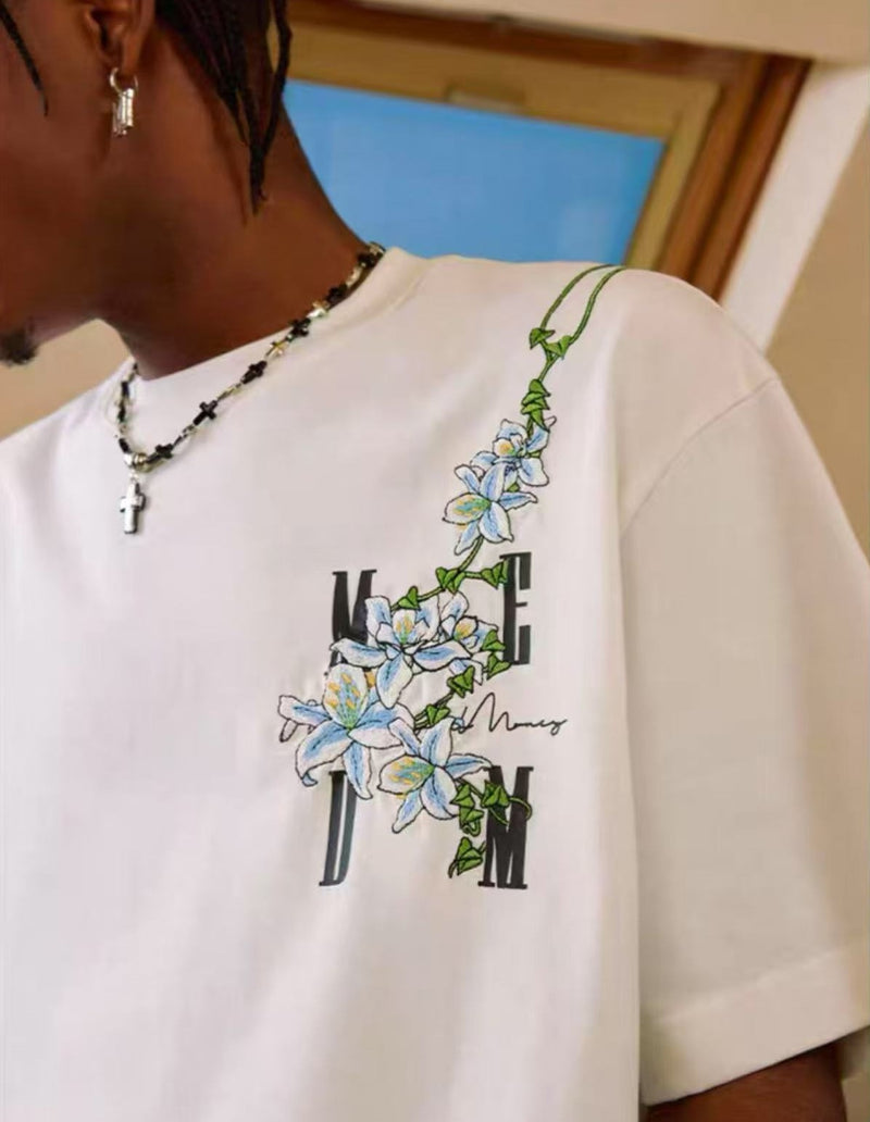 MEDM Vine and Flower Embroidered Short-sleeved T-shirt