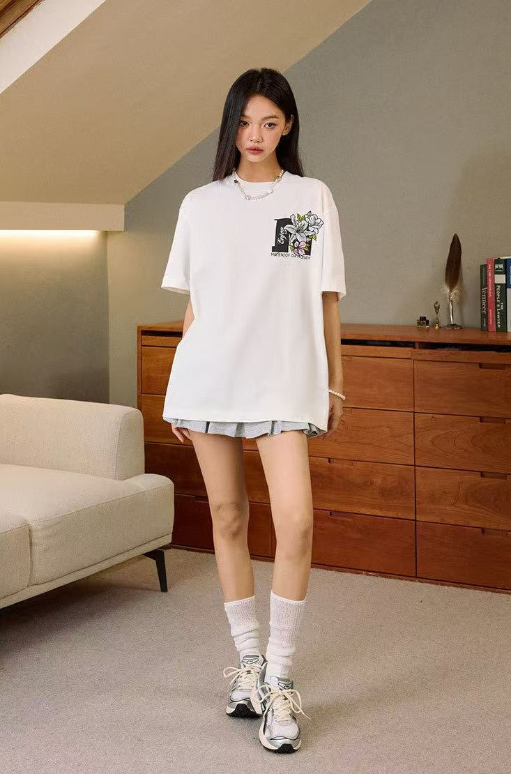 MEDM Flowers Blooming 3D Embroidered LOGO Short-sleeve T-shirt