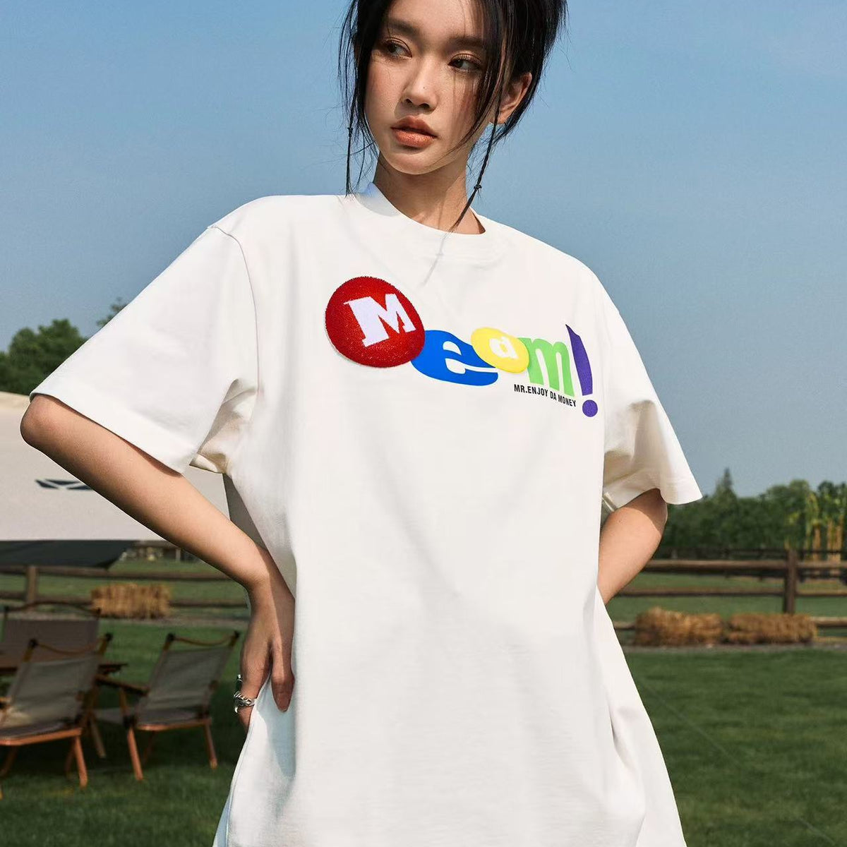 MEDM Toothbrush Embroidered M Short-sleeved T-shirt