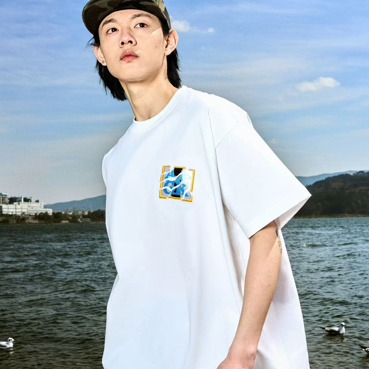AFGK  Shattered Embroidery Short Sleeve T-Shirt
