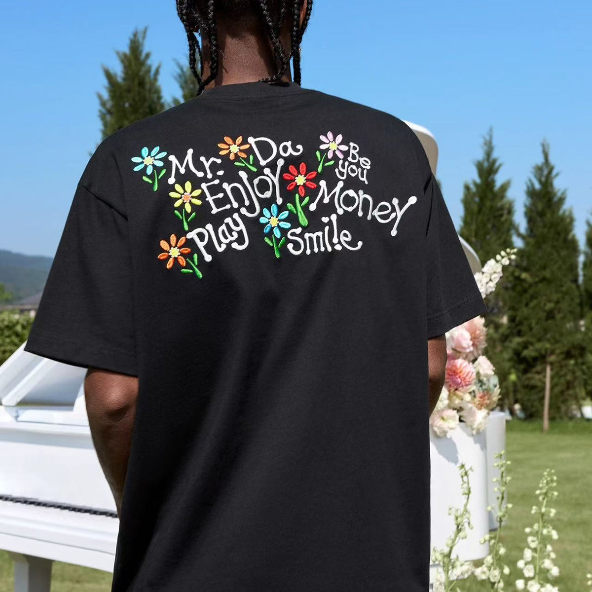MEDM Scattered Flower Short-sleeved T-shirt