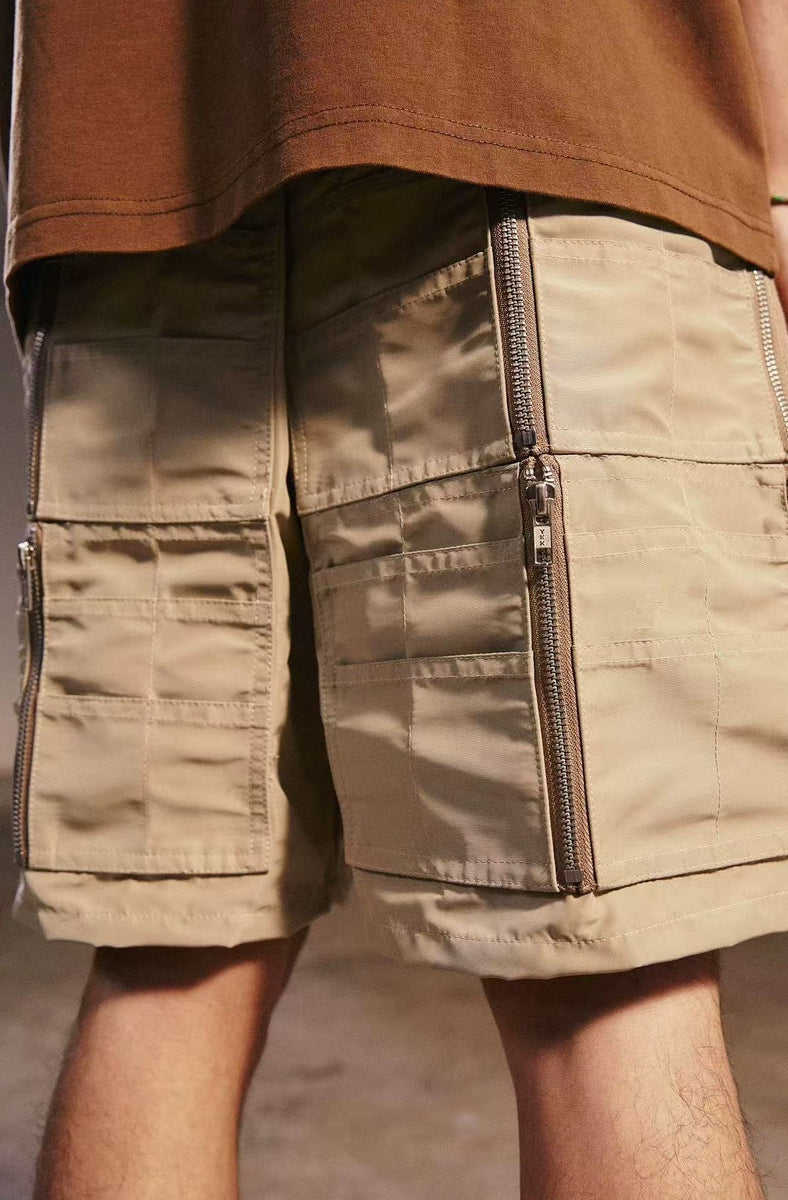 REMEDY Reversible Multi-pocket Zipper Cargo Shorts
