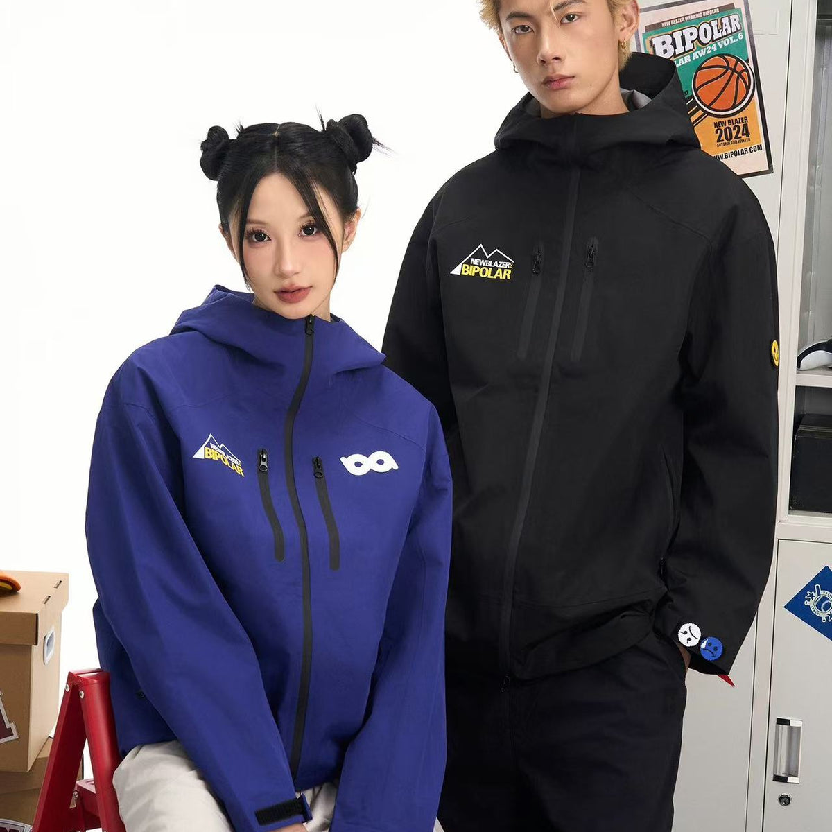 BIPOLAR Outdoor Windproof Hooded Jacket