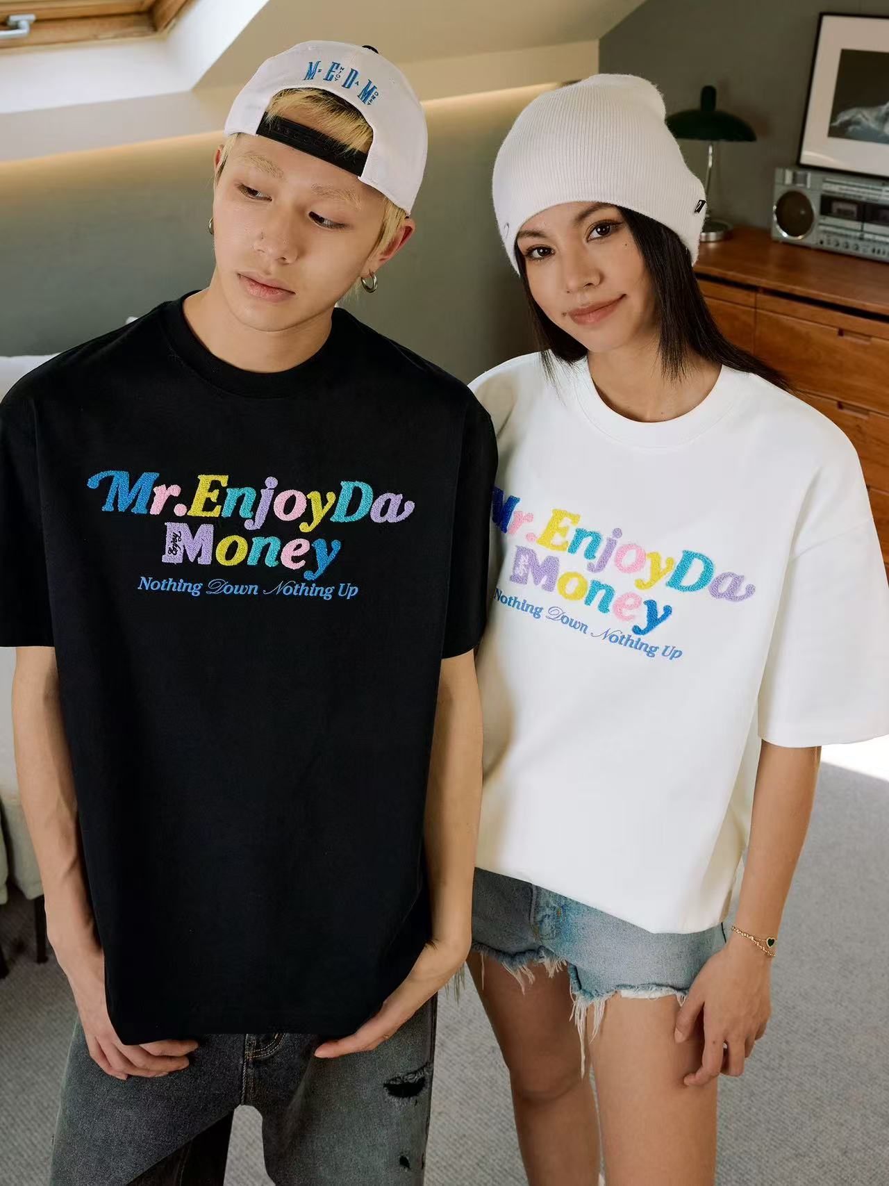 MEDM Macaron Color Letters Towel Embroidered Short Sleeve T-Shirt