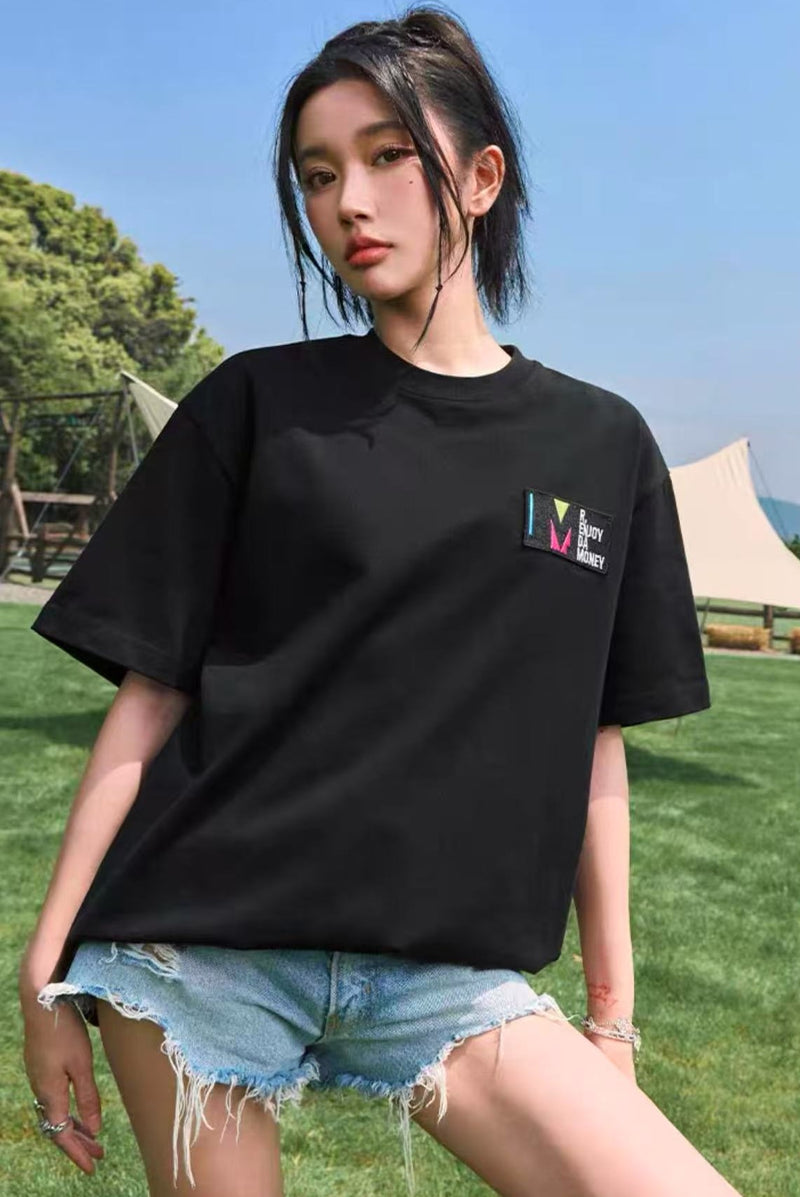 MEDM Silhouette Embroidered Short Sleeve T-Shirt