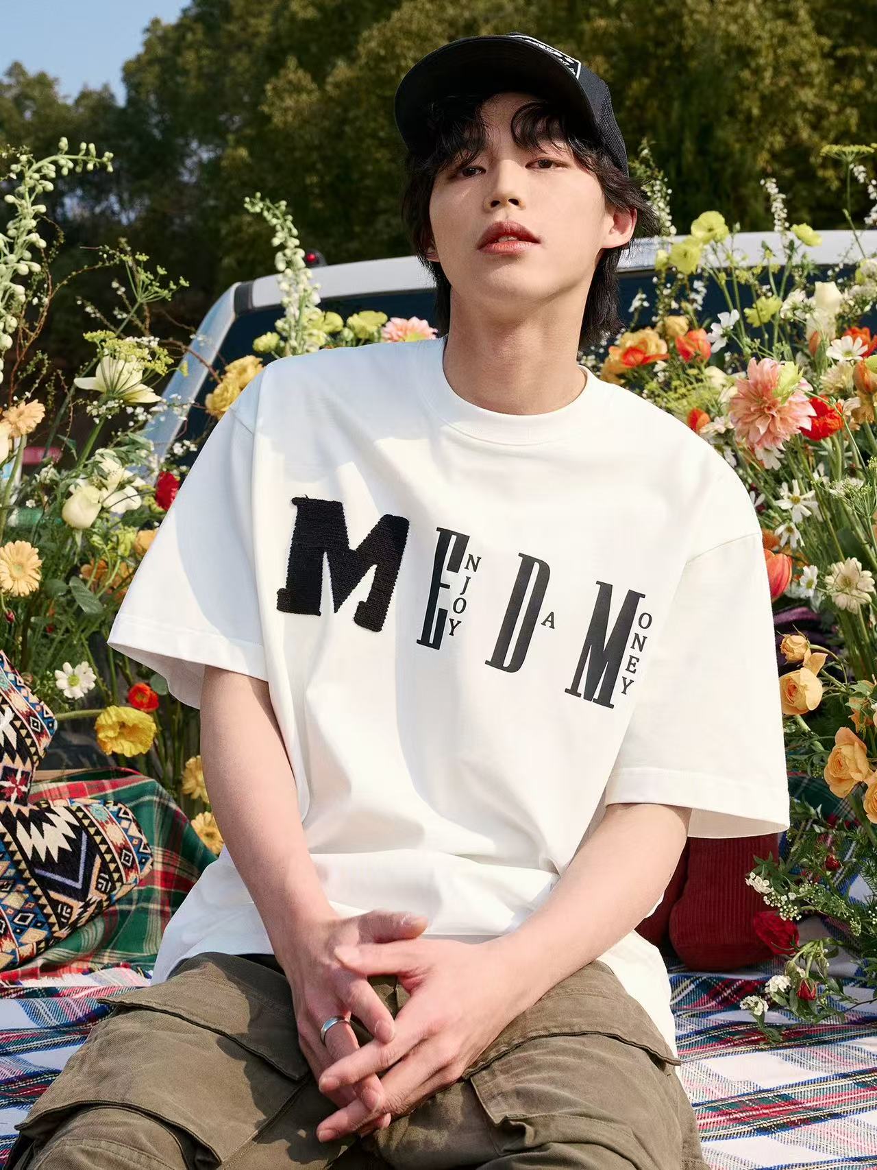 MEDM Chunky Knitted Short-sleeve T-Shirt