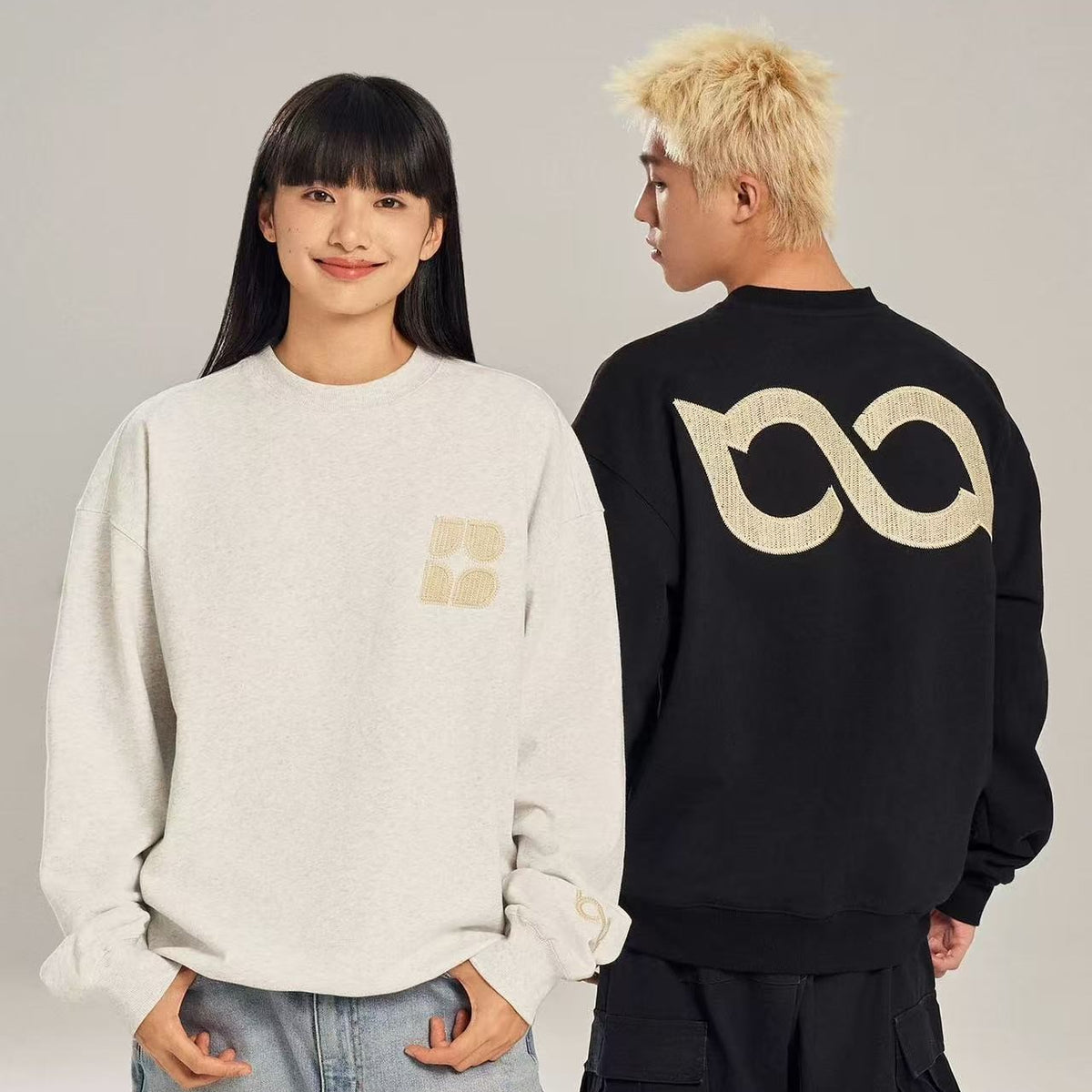 BIPOLAR Four-pointed Star Chain Sweatshirt