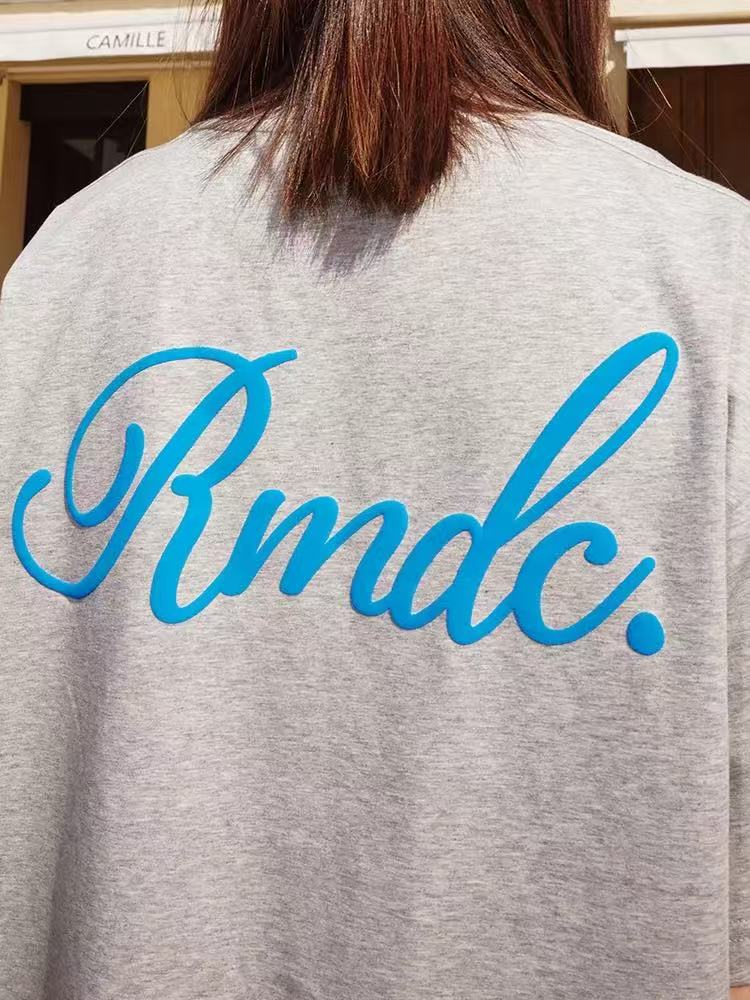 REMEDY Logo Lettering Short-sleeve T-shirt