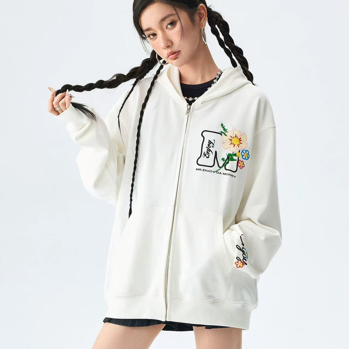 MEDM Chain Embroidered Flower Large M Zipper Hoodie