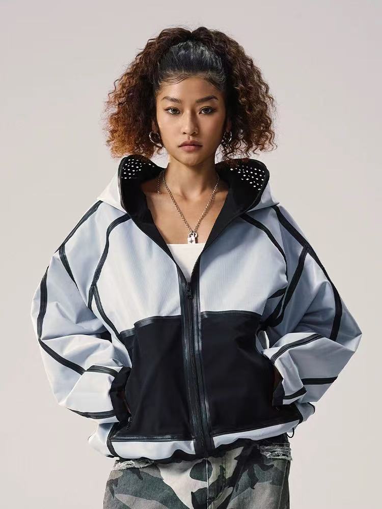 REMEDY Devil Reversible Outdoor Windbreaker