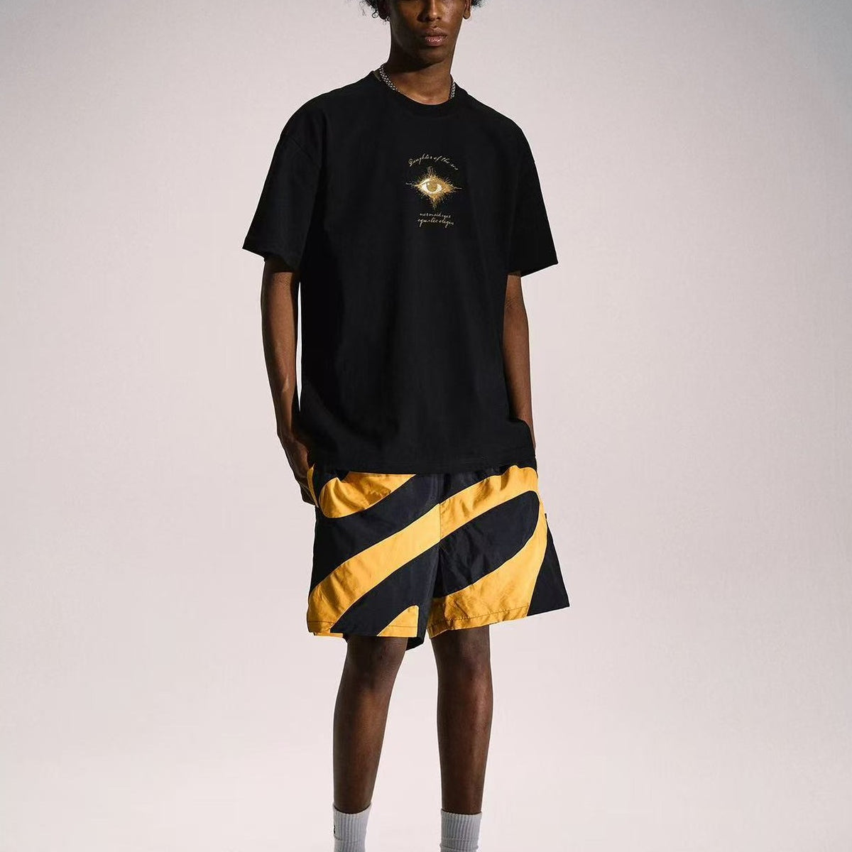 REMEDY Retro Judgment Eye Shell Print Short-Sleeve T-Shirt