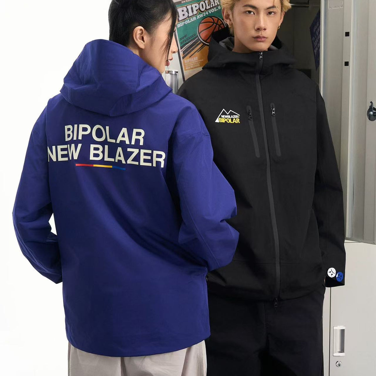 BIPOLAR Outdoor Windproof Hooded Jacket