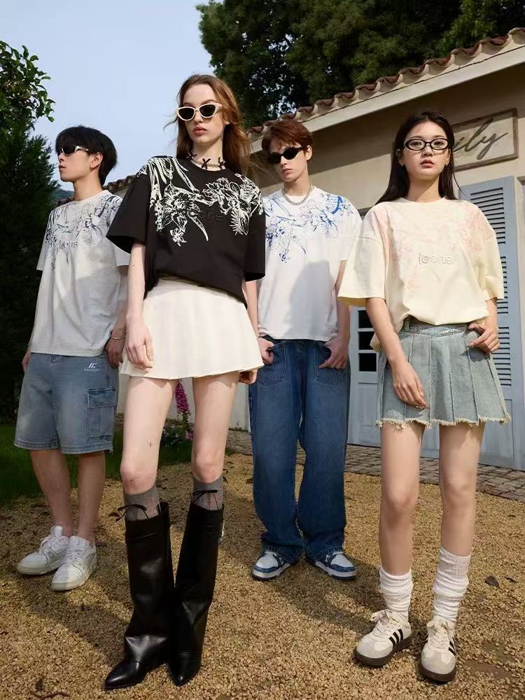 ICONSLAB Original Embroidered Floral T-shirt