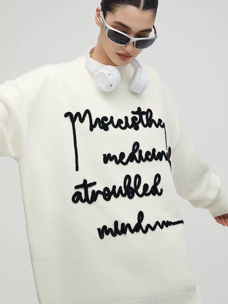 ACHOCK Embroidered Monogram Letter Pullover Sweater