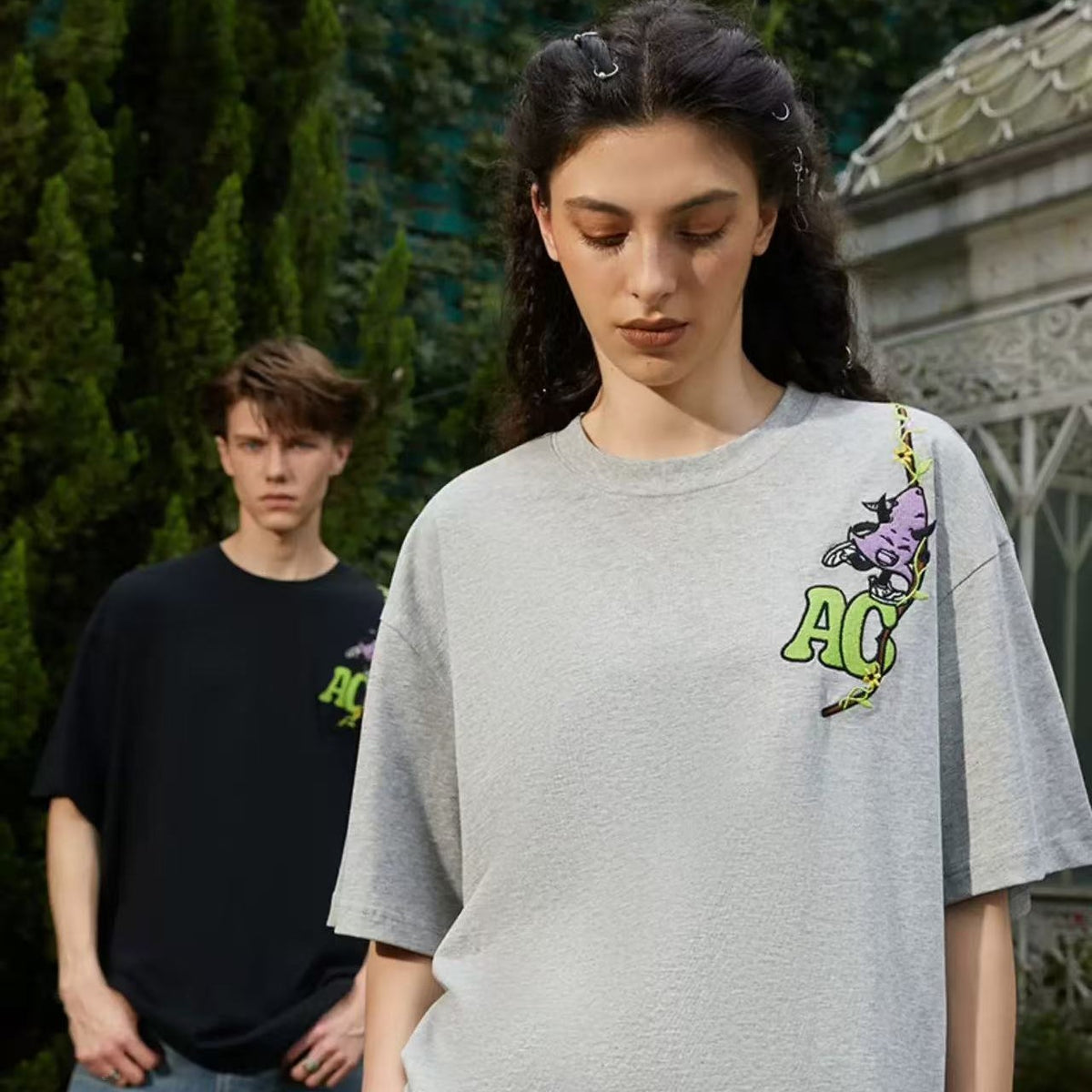 ACHOCK Little Devil Embroidery T-shirt