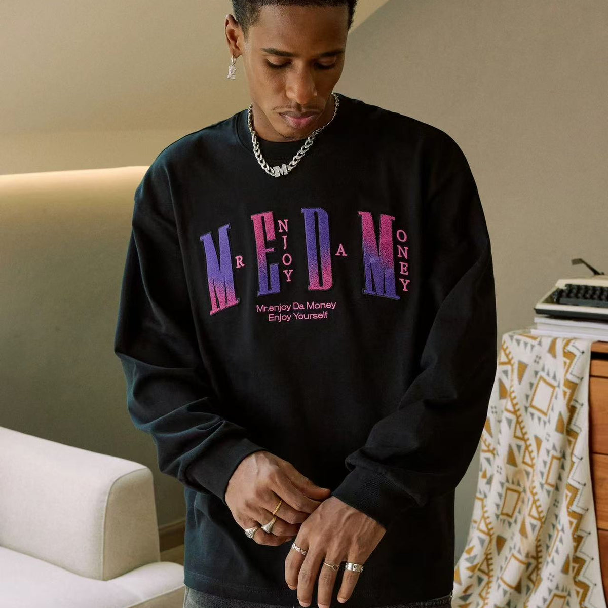 MEDM Toothbrush Embroidered Patch Long-sleeved T-shirt
