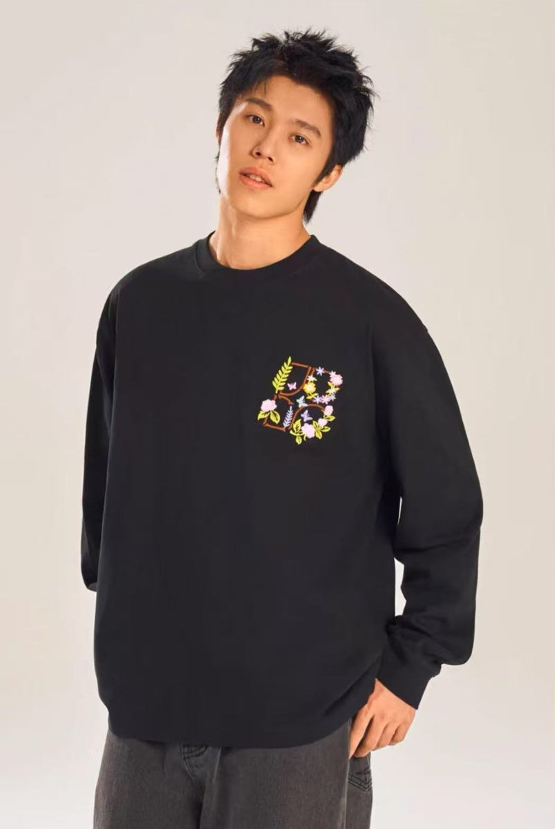 BIPOLAR Embroidered Flower Long-sleeved Sweatshirt