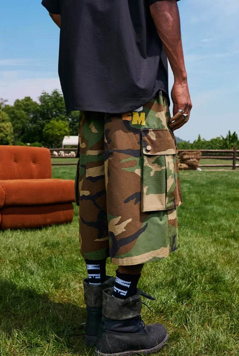 MEDM Cargo Cropped Pants