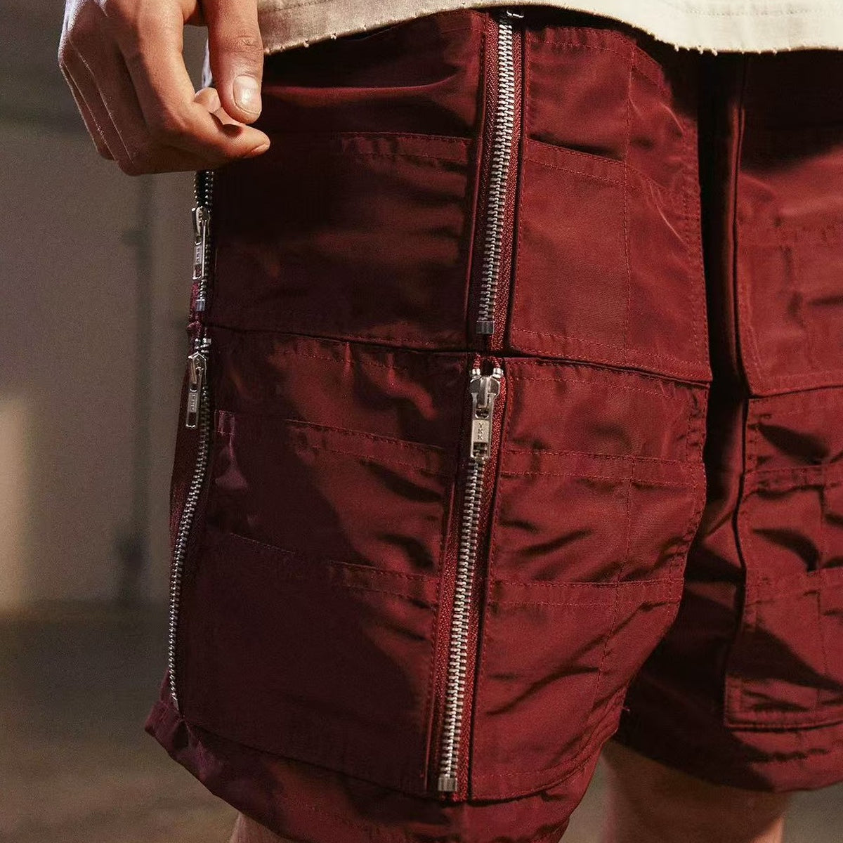 REMEDY Reversible Multi-pocket Zipper Cargo Shorts