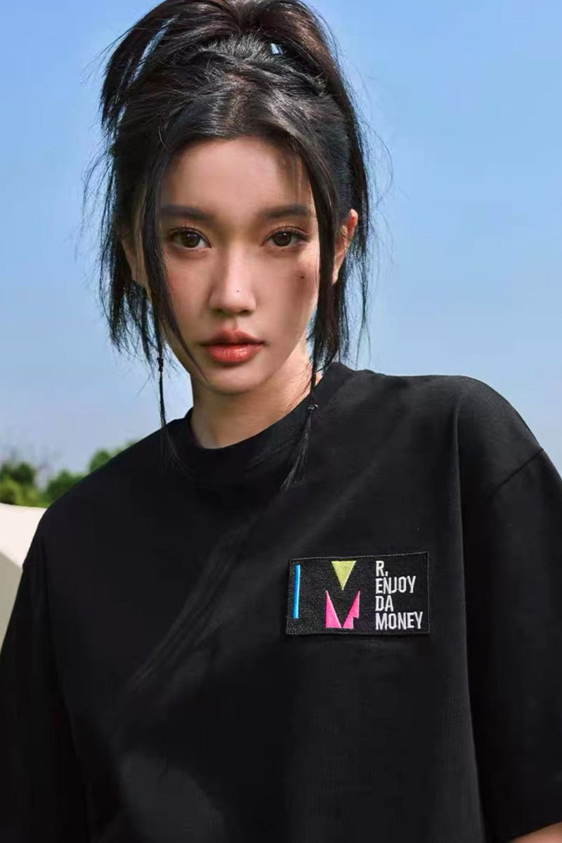 MEDM Silhouette Embroidered Short Sleeve T-Shirt