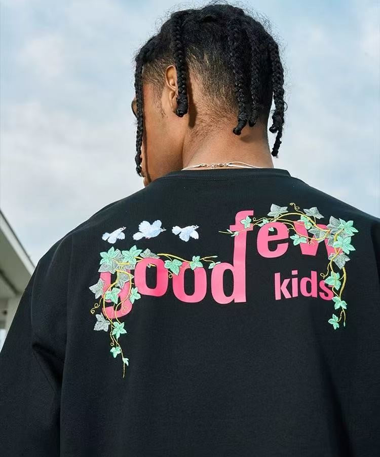 AFGK "Vine Garden" Rose Embroidered Short-sleeved T-shirt