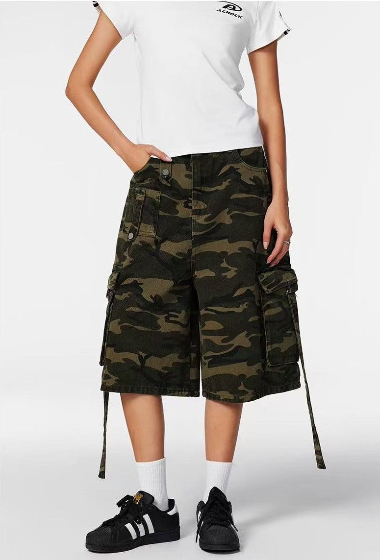 ACHOCK Retro Big Pocket Camouflage Baggy Shorts