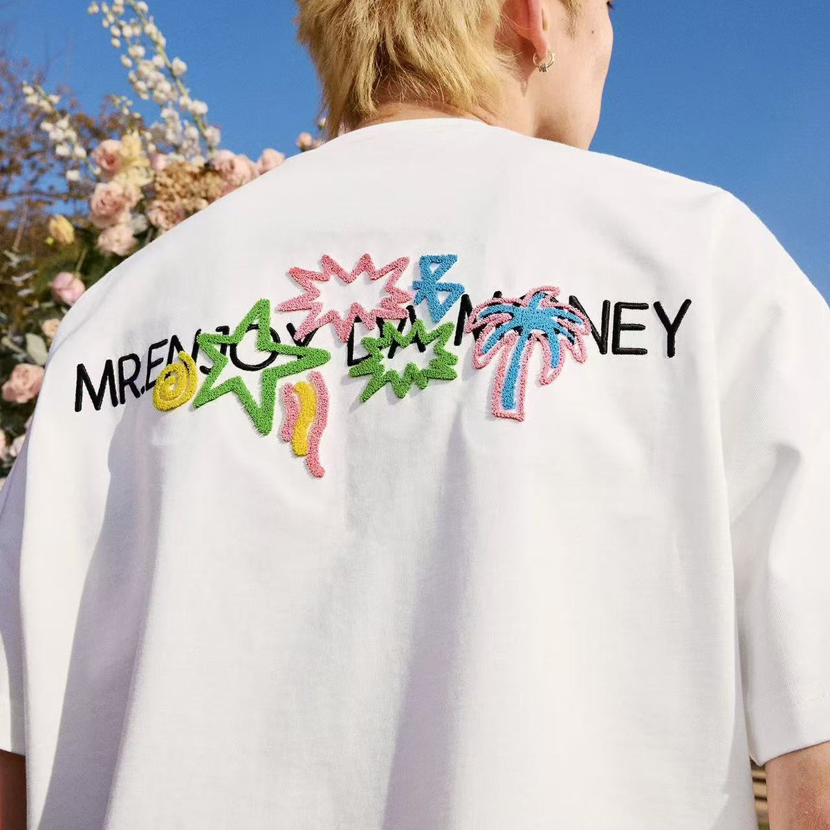 MEDM Coconut Tree Star Embroidered M Logo Summer Short-sleeved T-shirt