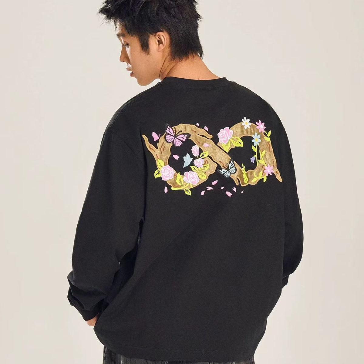 BIPOLAR Embroidered Flower Long-sleeved Sweatshirt
