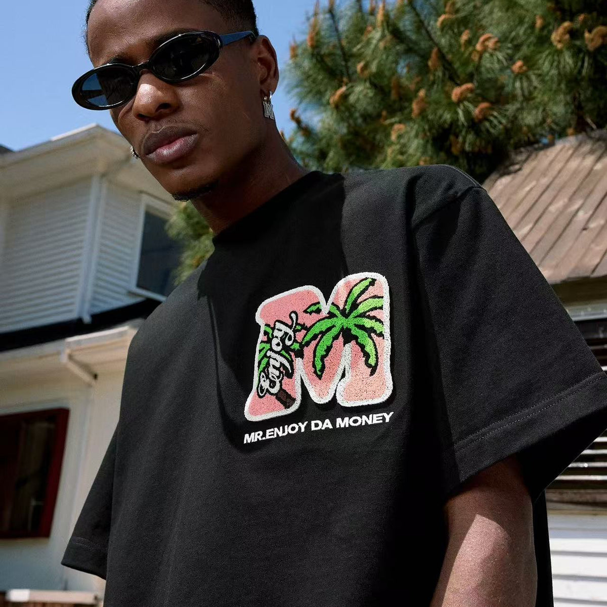 MEDM Toothbrush Embroidered Coconut Tree Short-sleeved T-shirt