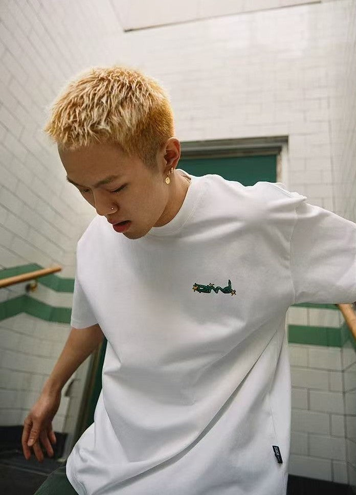 REMEDY Hand-painted Stars Print Short-sleeved T-shirt