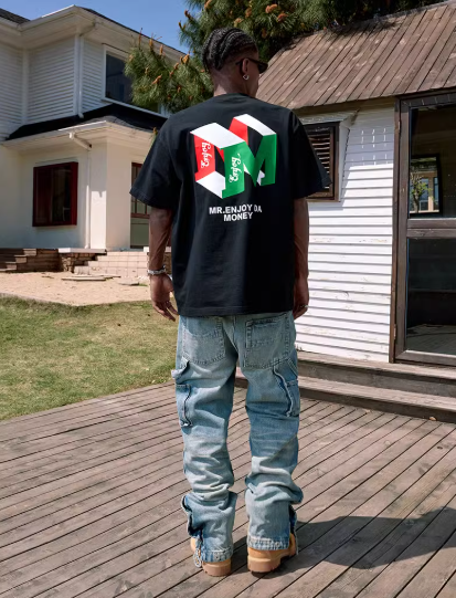 MEDM Three-dimensional Logo Embroidered Short-sleeved T-shirt