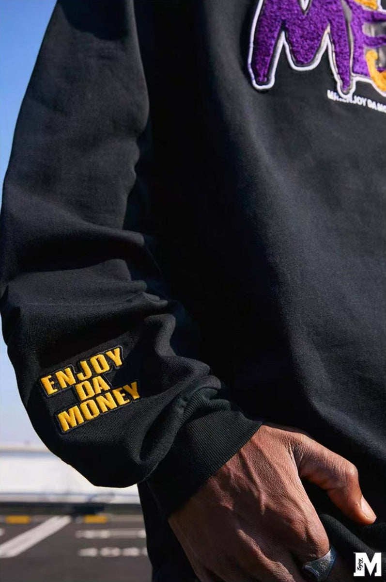 MEDMxNecessityFinery Toothbrush Embroidered Long-sleeved T-shirt