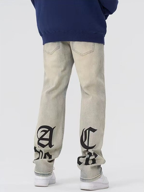 ACHOCK Street Gothic Logo Print Yellow Mud Jeans