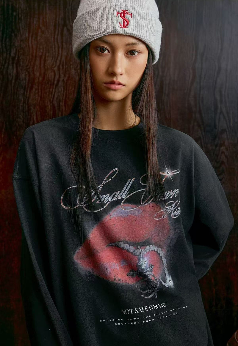 STK Vintage Dirty Wash Glitter Lip Long-Sleeve T-Shirt