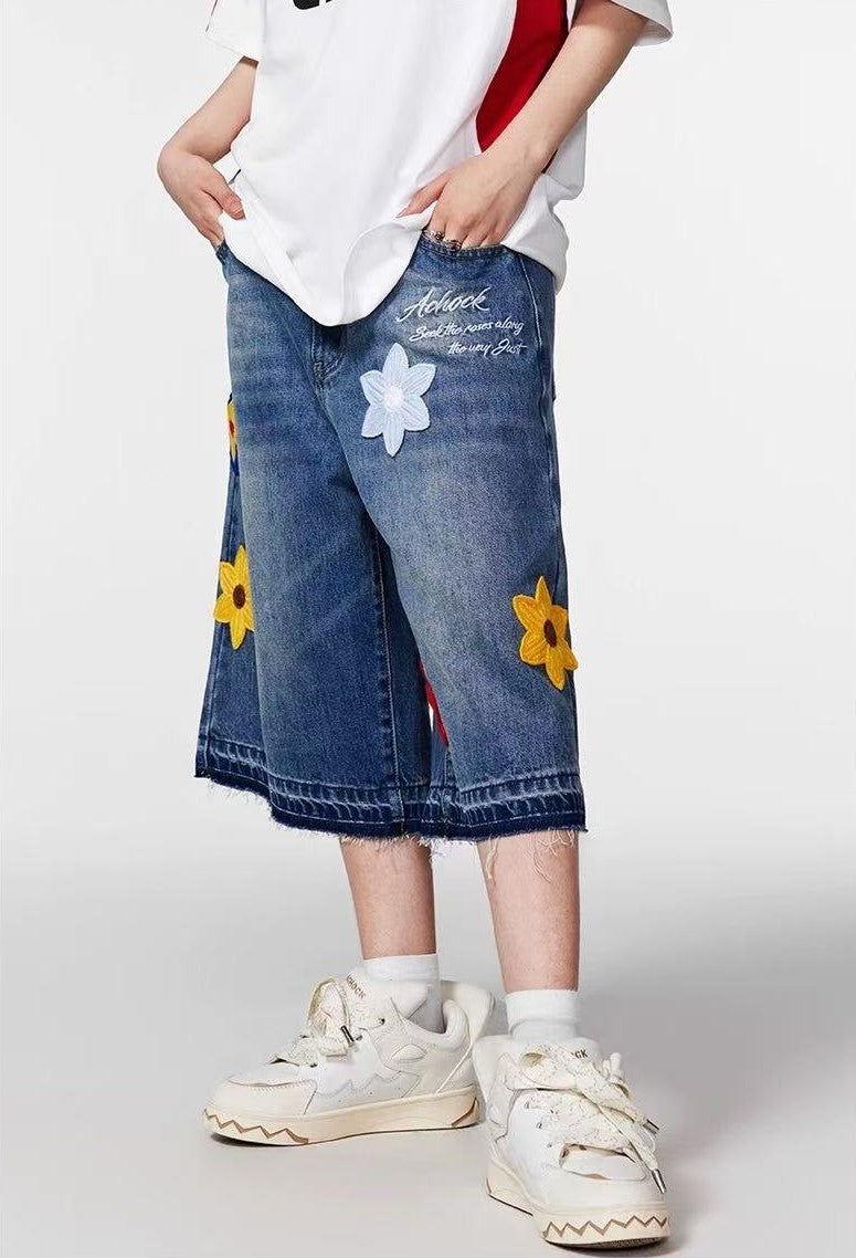 ACHOCK Petal Embroidered Denim Shorts